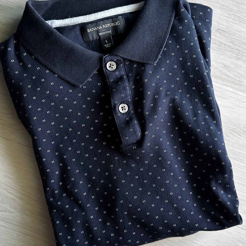 Banana Republic Men's Dark Blue Patterned Polo